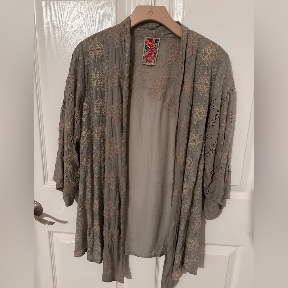 JOHNNY WAS LIGHTWEIGHT JACKET THROW